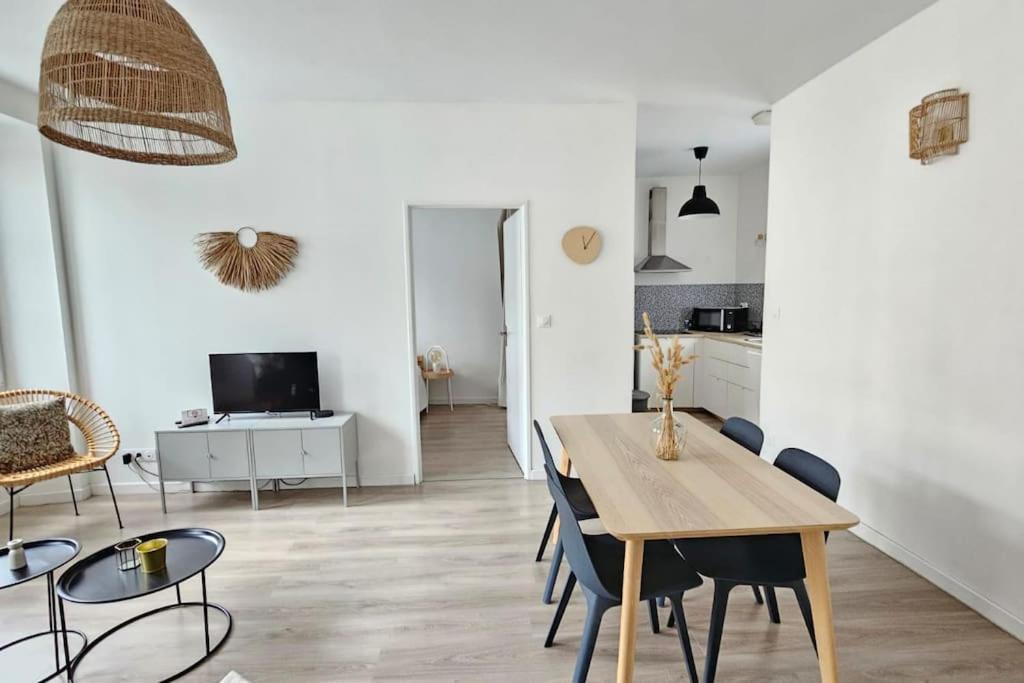 Superbe Appartement 2 Chambres Au Coeur De Pau Eksteriør billede